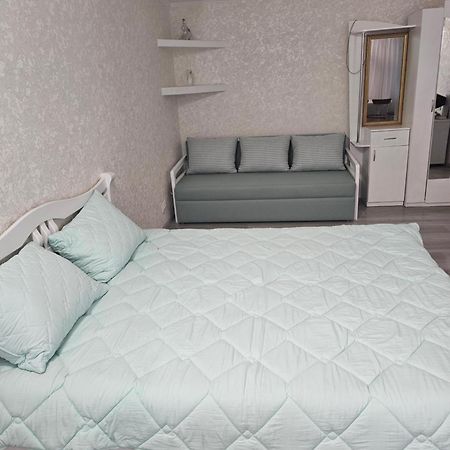 White Apartament Кременчуг Экстерьер фото
